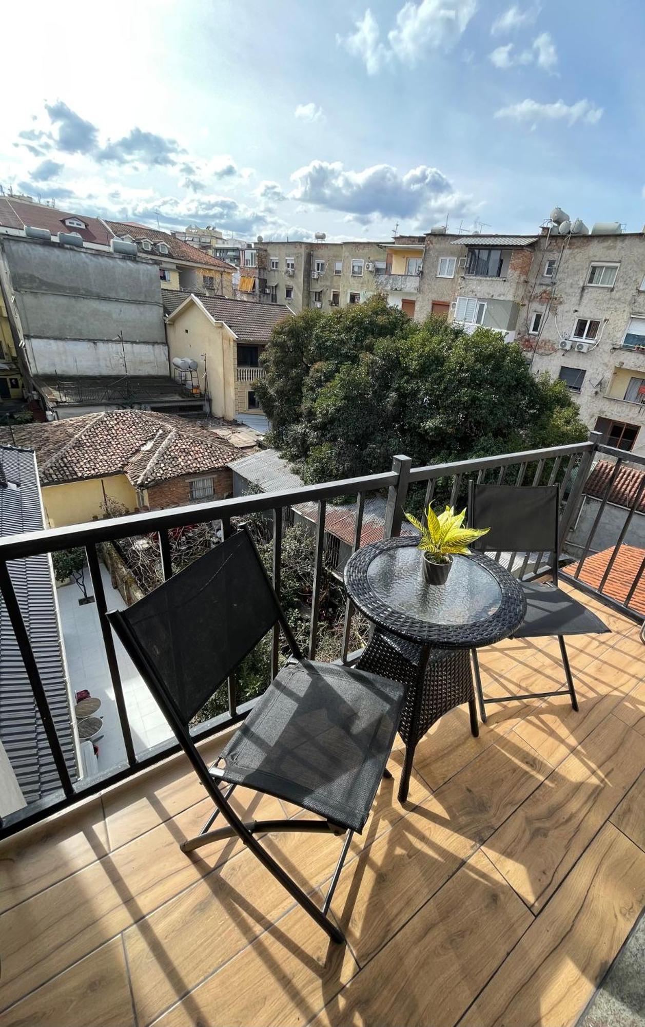 Pog Apartments Tirana Exterior foto